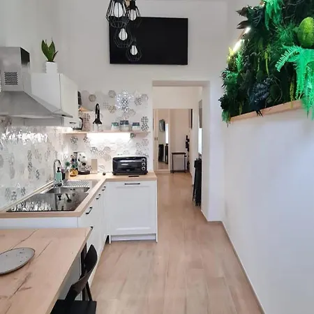 Viola Apartman Ercolano