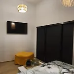 Viola شقة إيركولانو